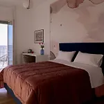 Cas' A Mare - Beachfront Luxury