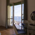 住宿加早餐酒店 Cas' A Mare - Beachfront Luxury 萨莱诺