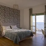 Cas' A Mare - Beachfront Luxury