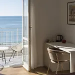 Bed & Breakfast Cas' A Mare - Beachfront Luxury 4*