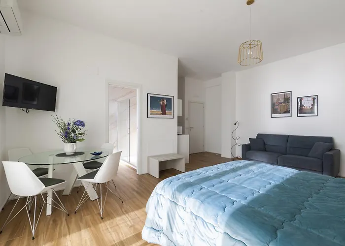 Cas' A Mare - Beachfront Luxury Bed & Breakfast 4*