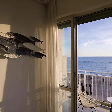 Cas' A Mare - Beachfront Luxury ساليرنو