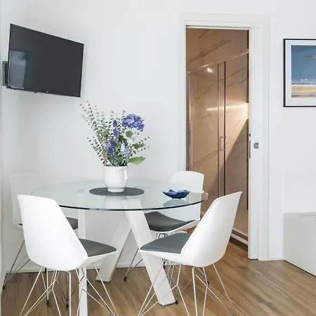 فندق مبيت وإفطار Cas' A Mare - Beachfront Luxury ساليرنو