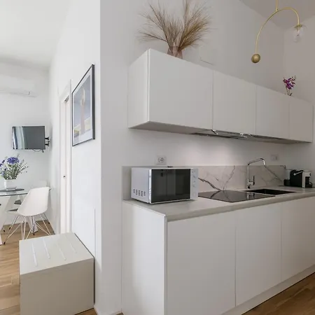 Cas' A Mare - Beachfront Luxury