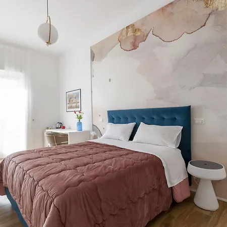 Cas' A Mare - Beachfront Luxury فندق مبيت وإفطار ساليرنو