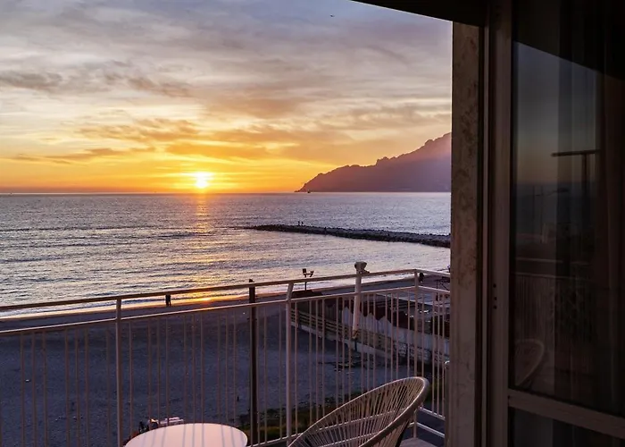 Cas' A Mare - Beachfront Luxury Bed & Breakfast Salerno