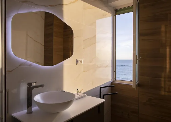 Bed & Breakfast Cas' A Mare - Beachfront Luxury Salerno