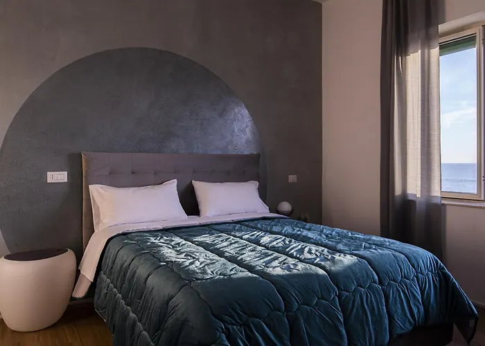 Bed & Breakfast Cas' A Mare - Beachfront Luxury 4*