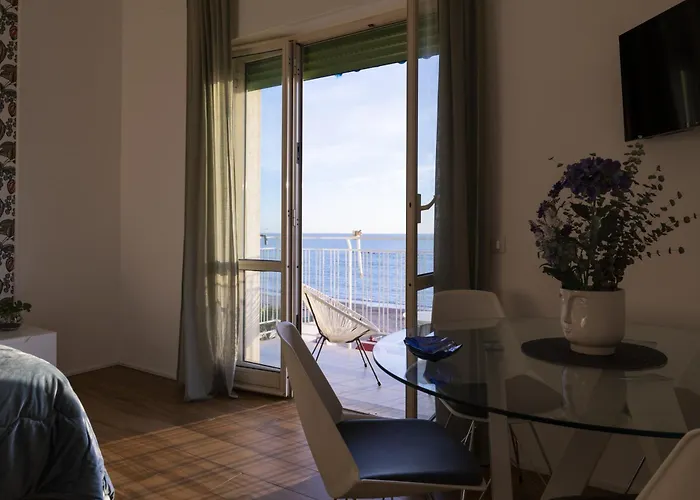 Bed & Breakfast Cas' A Mare - Beachfront Luxury Salerno